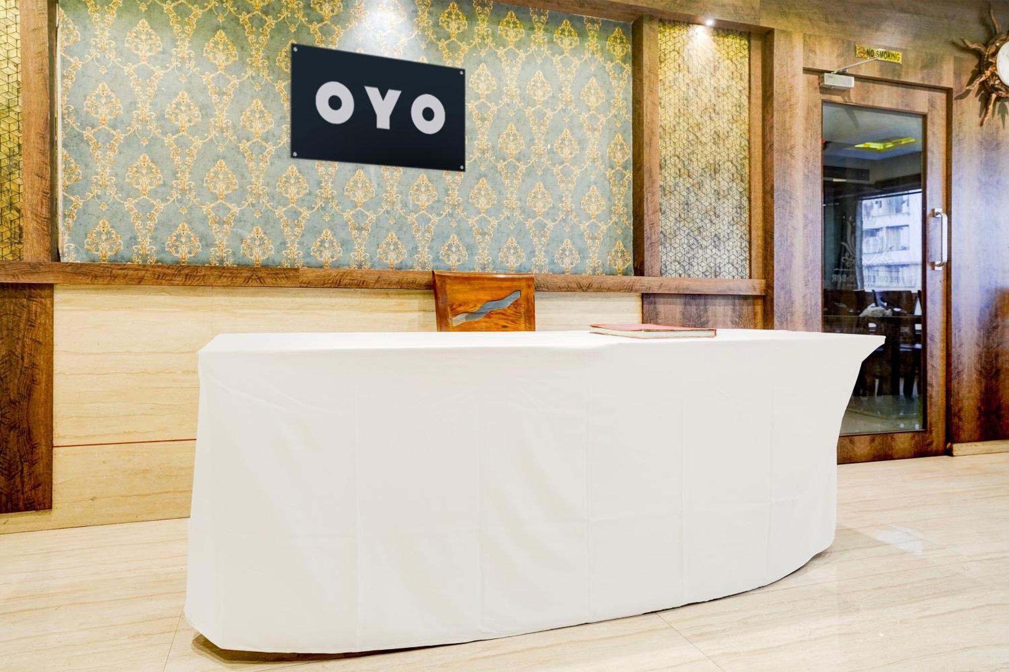 Super Hotel O Divine Fine Dine Lodging And Boarding Kalyān Exteriör bild